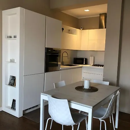 Morivione Apartment - Bocconi Free Parking Milaan Buitenkant foto